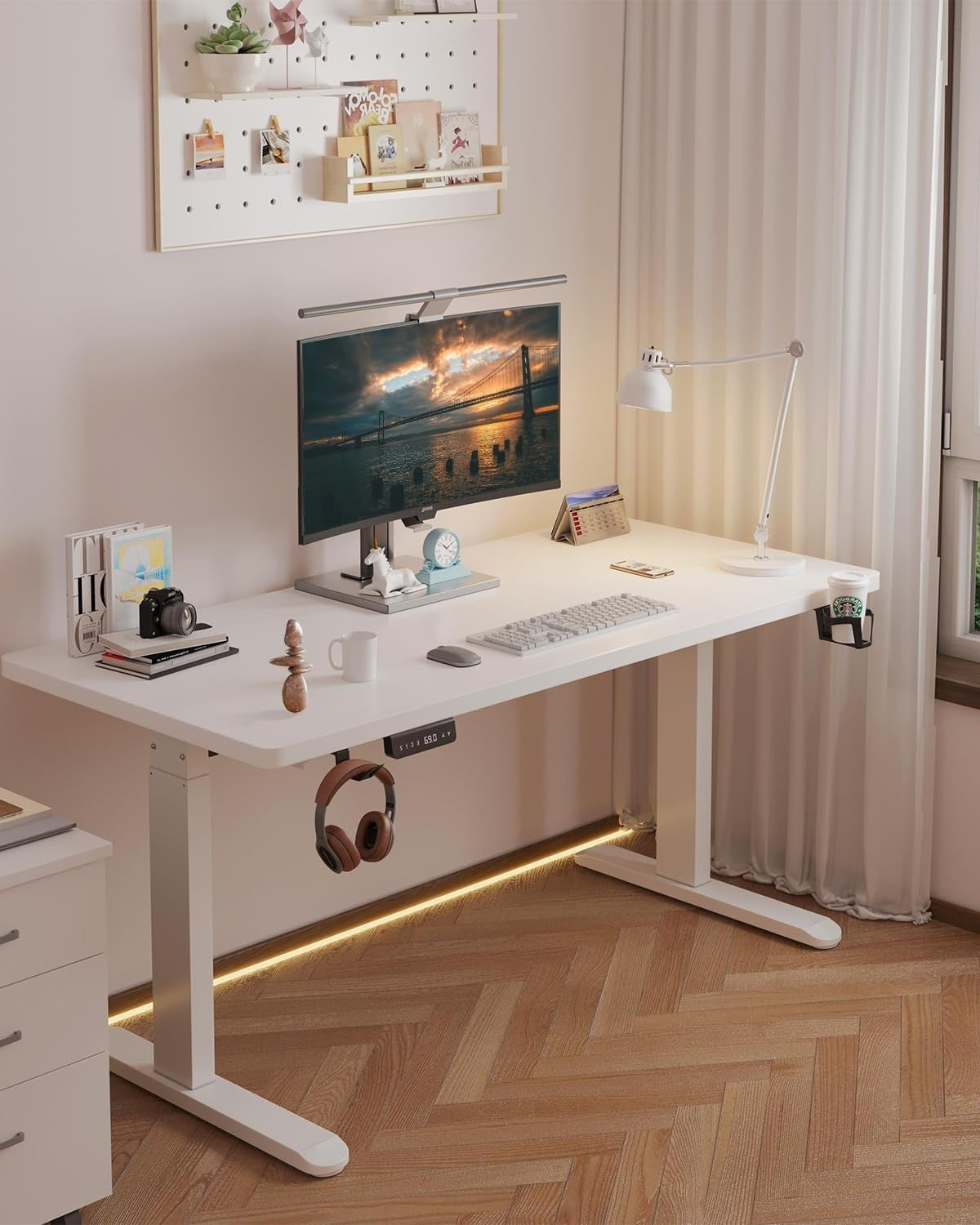 Electric Height-Adjustable Standing Desk